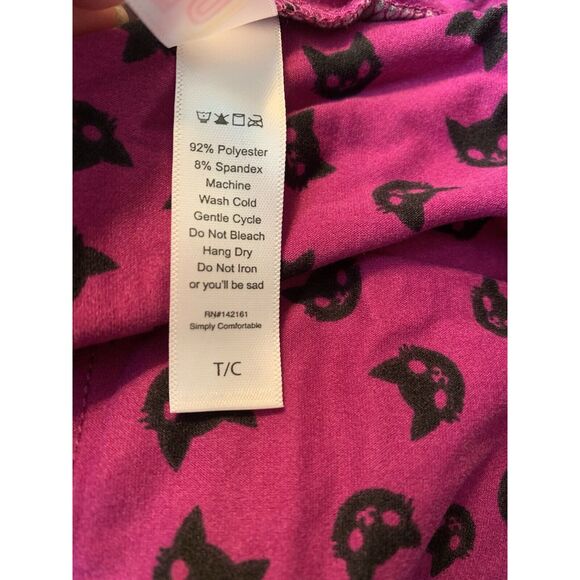 LuLaRoe Womens Leggings Size TC Black Cats Purple Magenta Halloween NWT - Picture 3 of 3